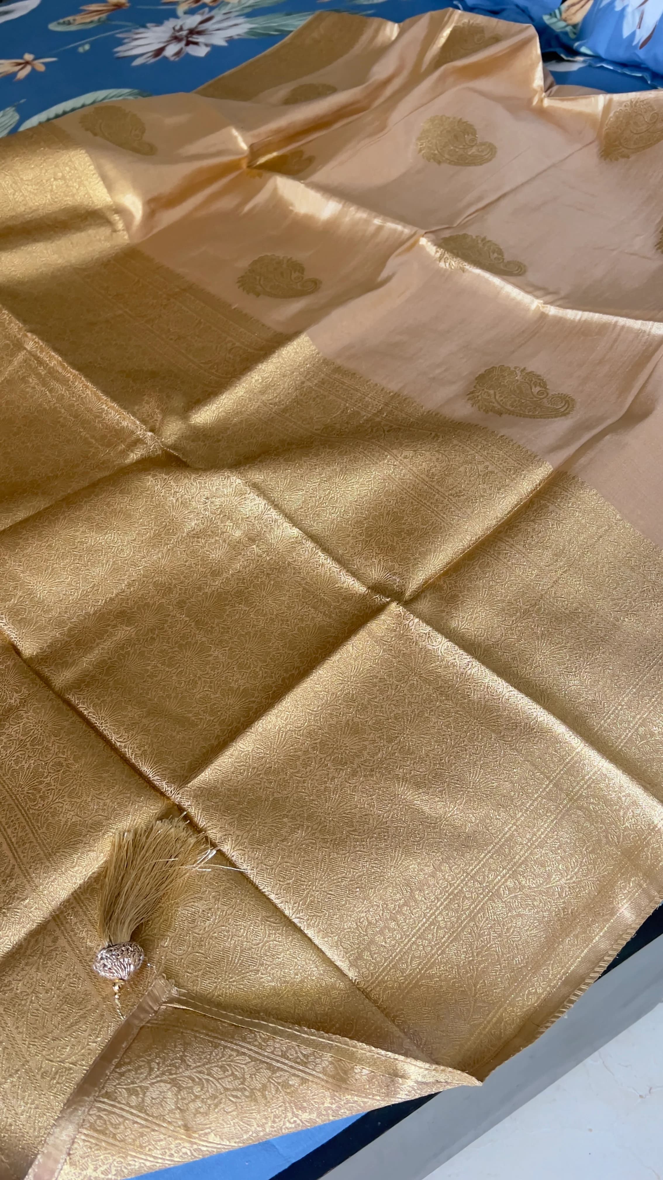 South Silk · weave detail