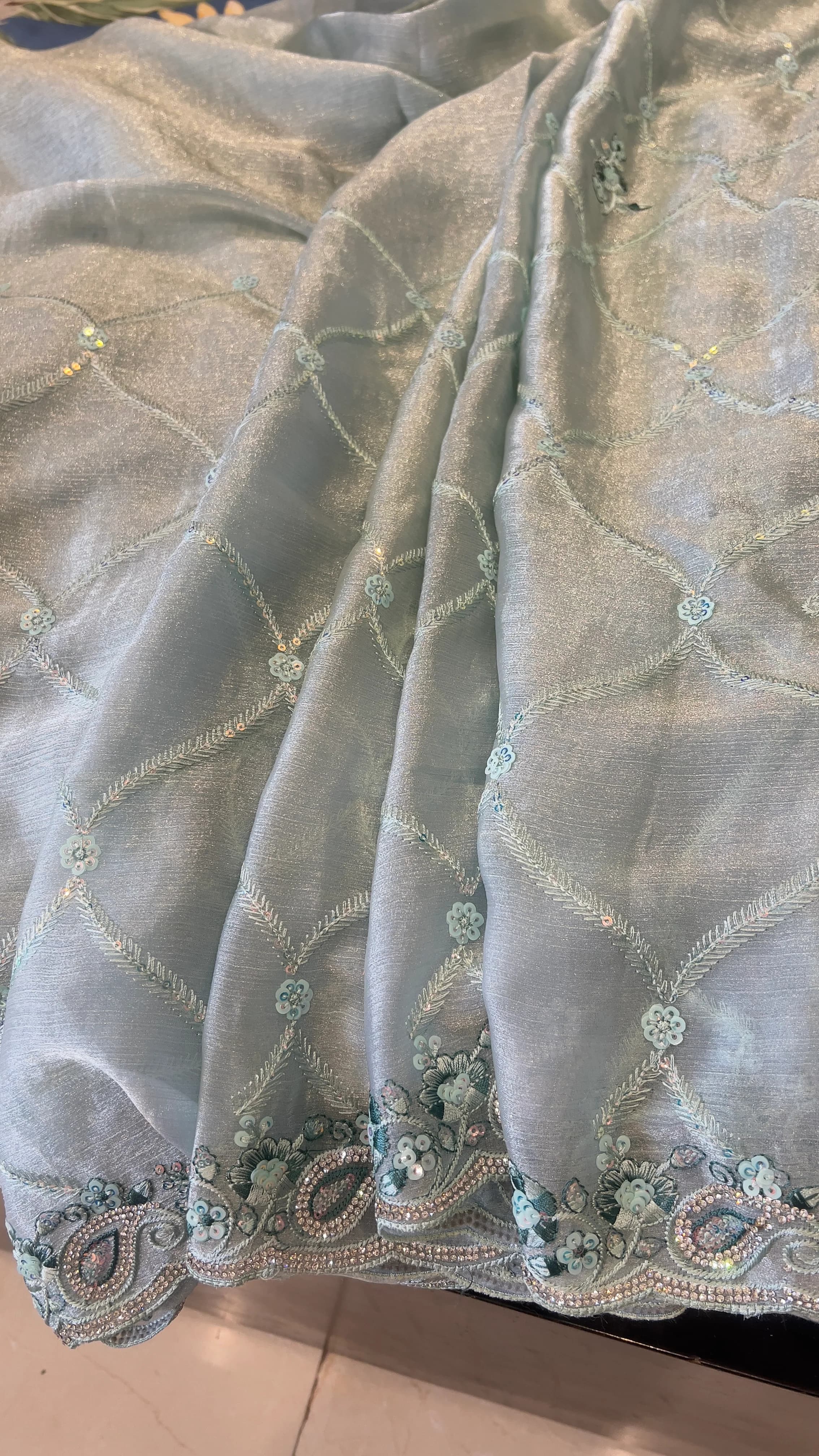 Fendi Silk · border